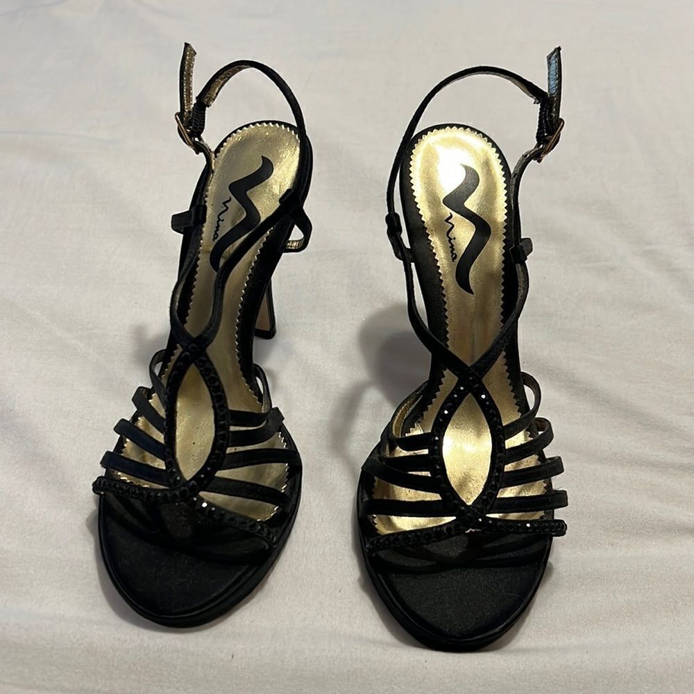NINA. Size 6.5 black strappy heels